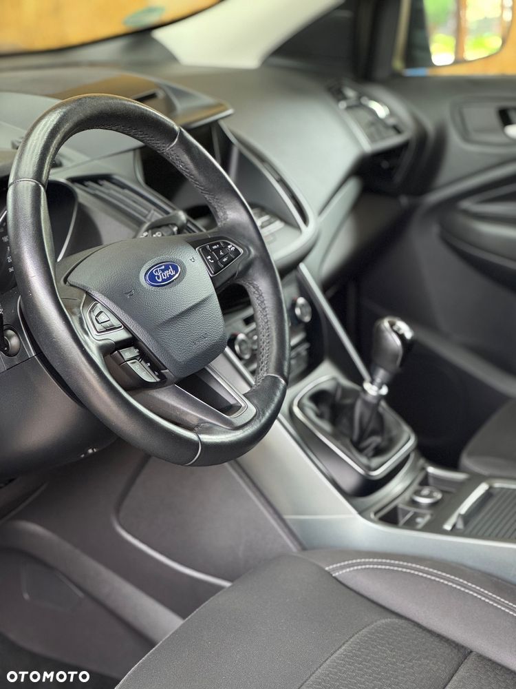 Ford Kuga 1.5 EcoBoost FWD Titanium ASS MMT6 - 16