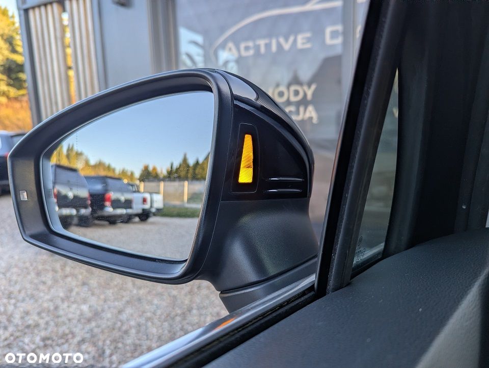 Volkswagen Tiguan 2.0 TDI SCR DSG - 16