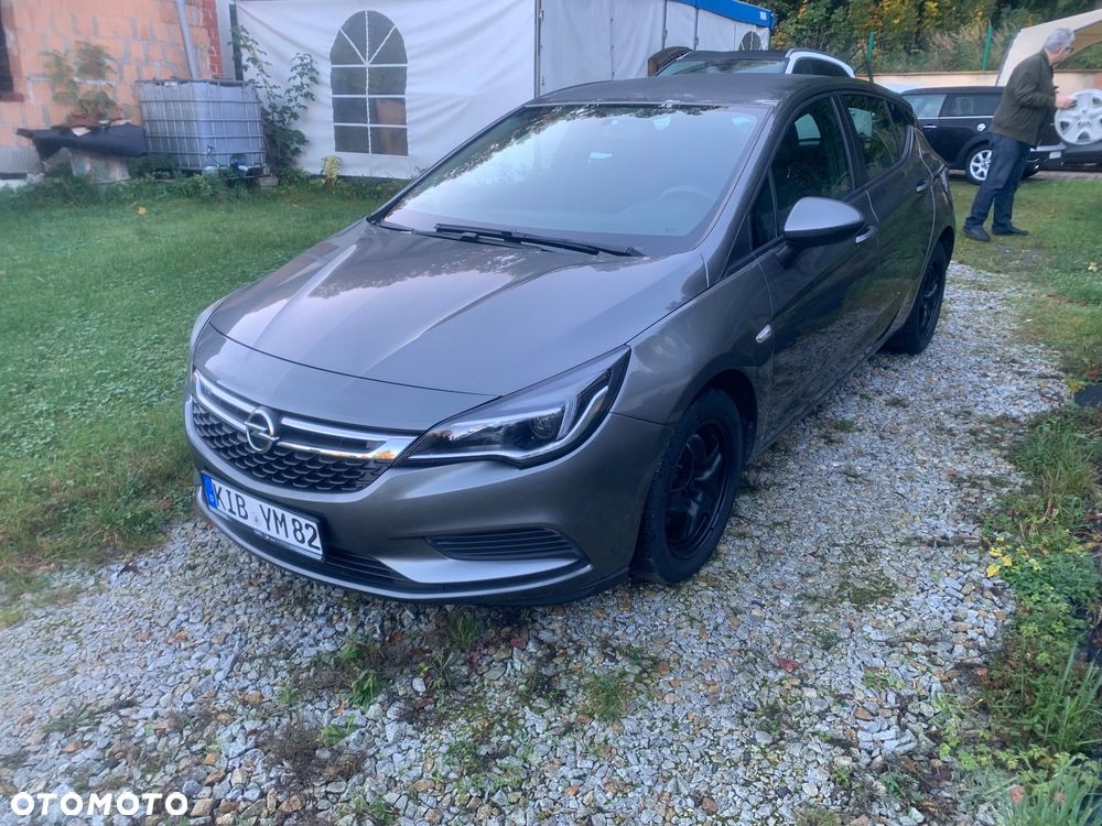 Opel Astra - 32