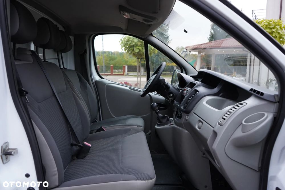 Opel Vivaro - 29