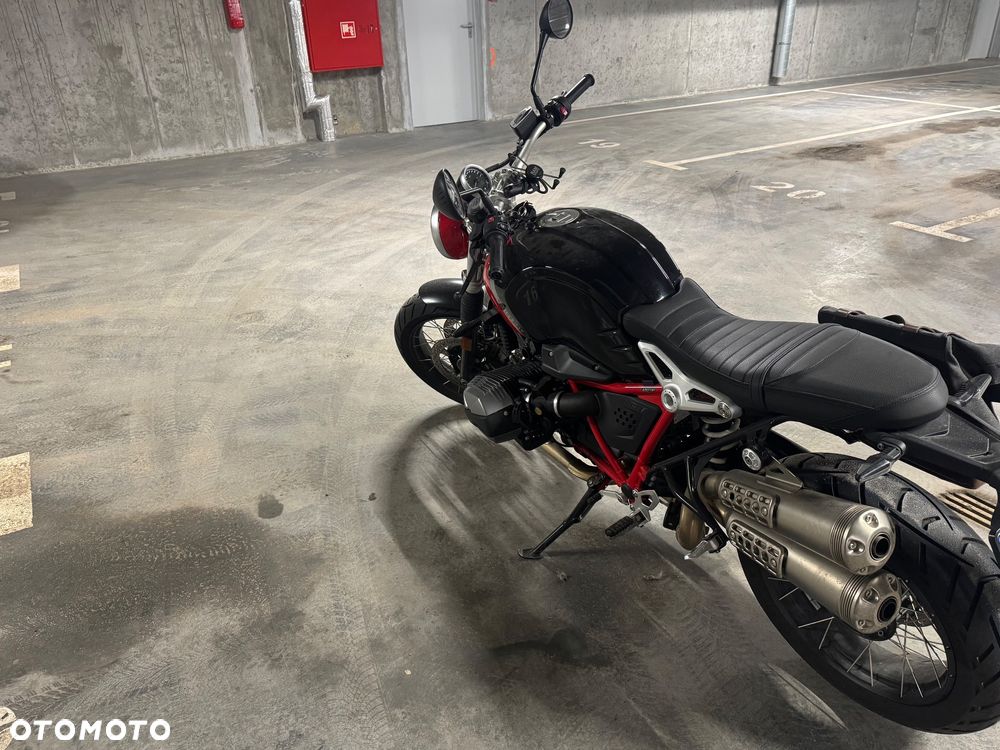 BMW R - 6