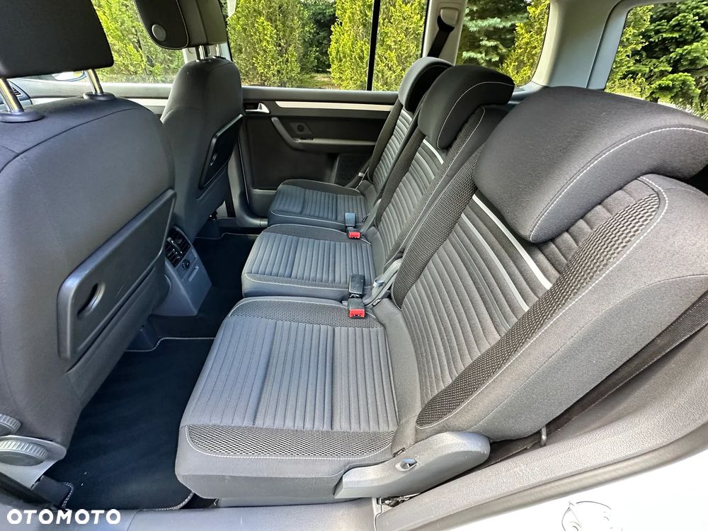 Volkswagen Touran 1.4 TSI Cup - 21