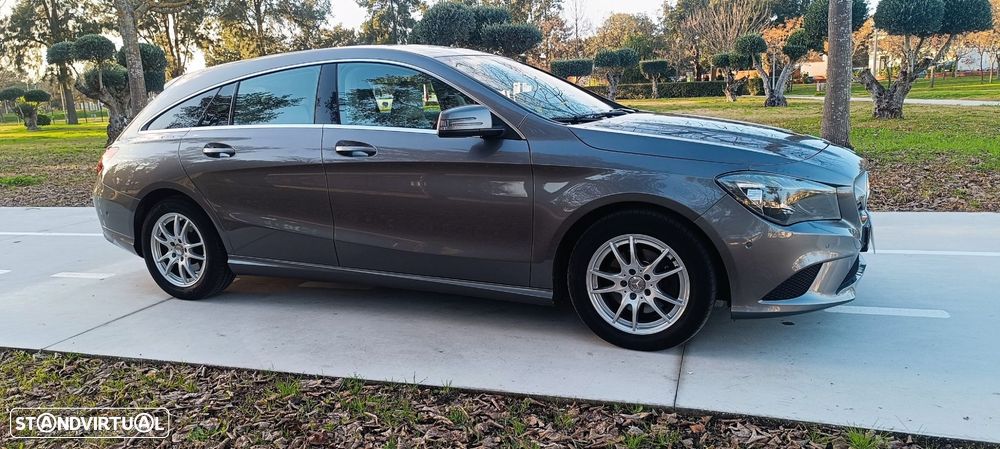 Mercedes-Benz CLA 180 d Shooting Brake - 5