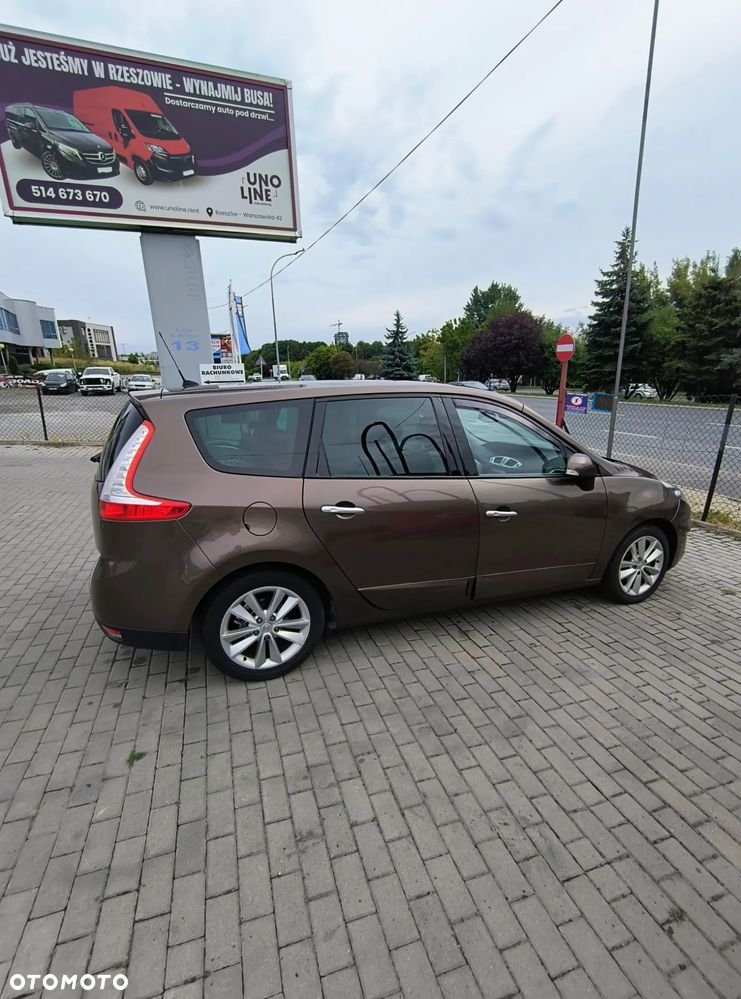 Renault Grand Scenic TCe 130 Bose Edition - 12