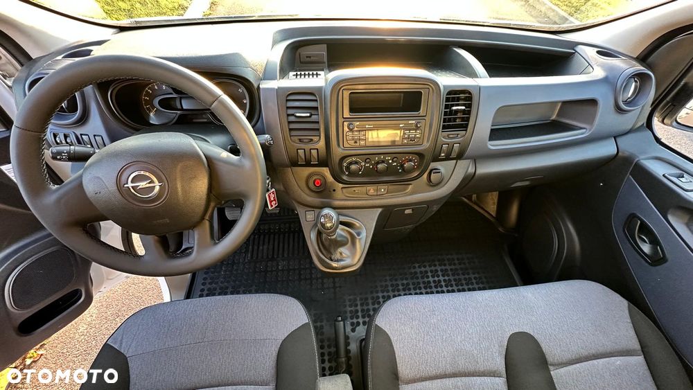 Opel VIVARO - 6