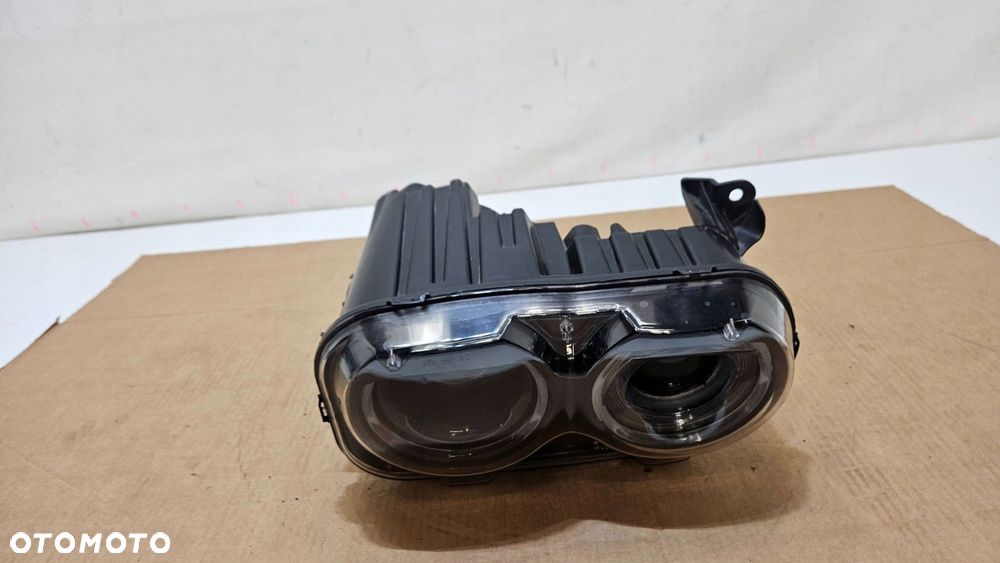 lampa przód przednia prawa dodge challenger zamiennik - 4
