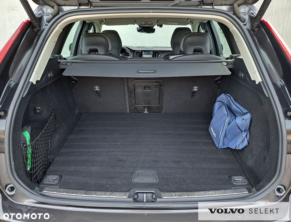 Volvo XC 60 - 24