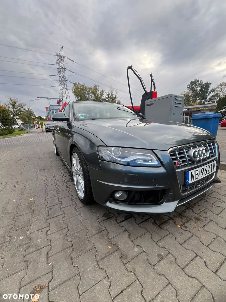 Audi S4 2009 photo 2