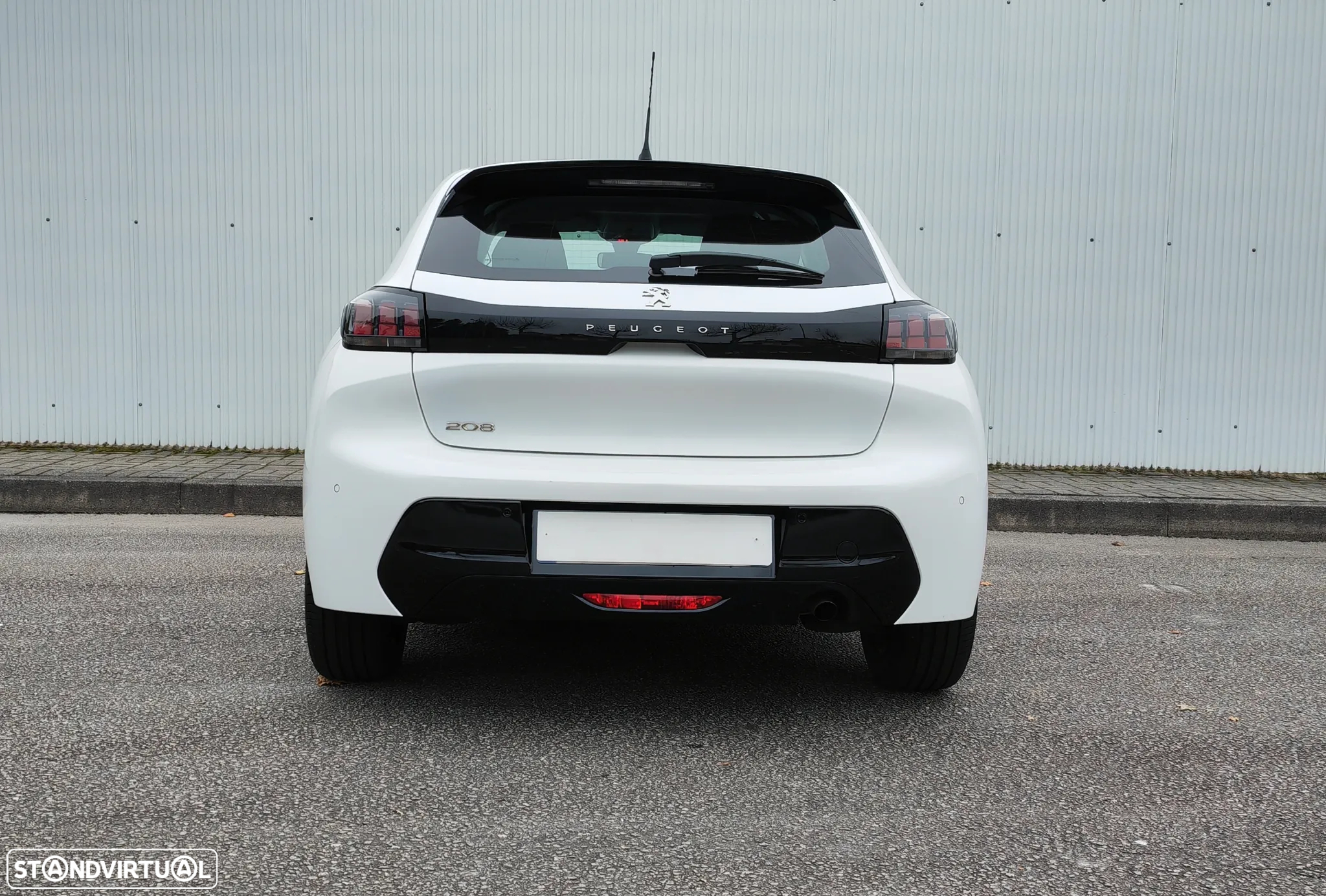 Peugeot 208 1.2 PureTech Allure - 12