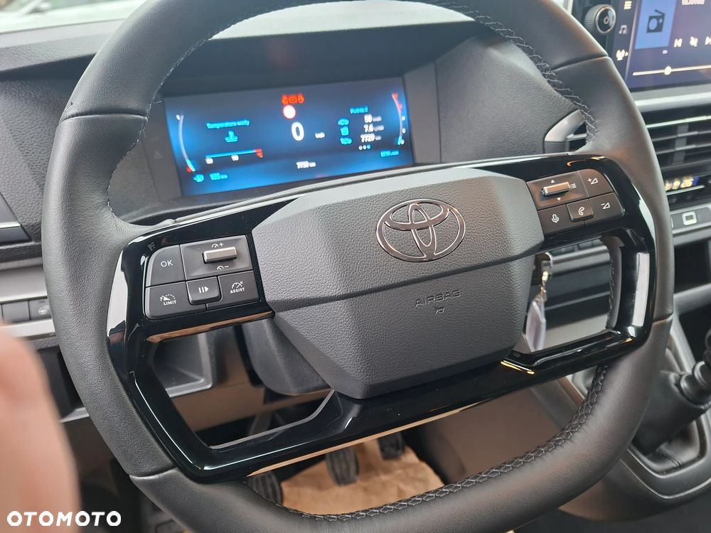 Toyota Proace Verso 2.0 D4-D Long Business - 11