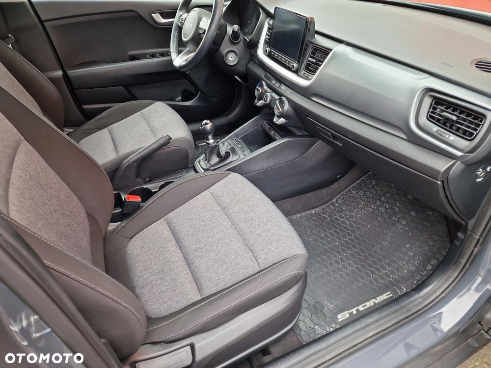 Kia Stonic 1.2 M - 22