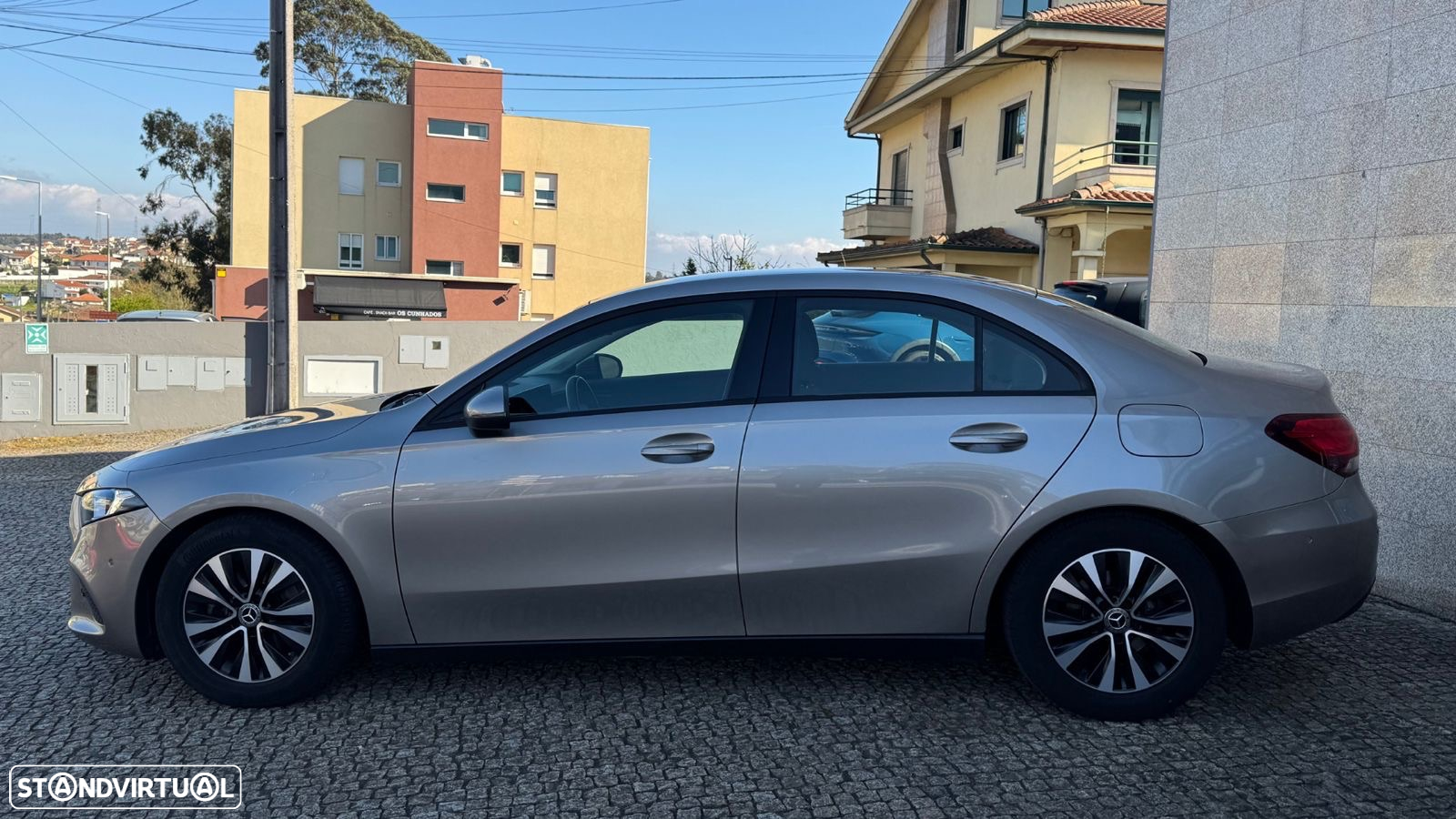 Mercedes-Benz A 180 Limousine d Style Aut. - 4