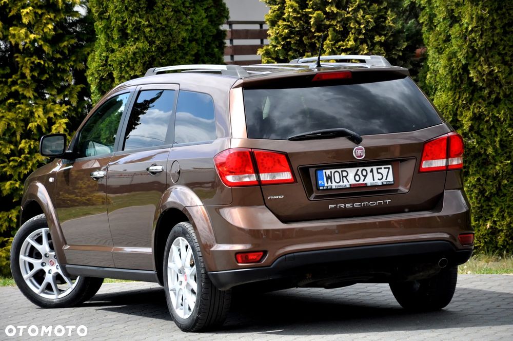 Fiat Freemont 2.0 Multijet 16V DPF Automatik Allrad Urban - 24