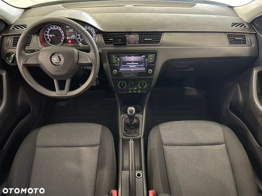 Skoda RAPID - 13