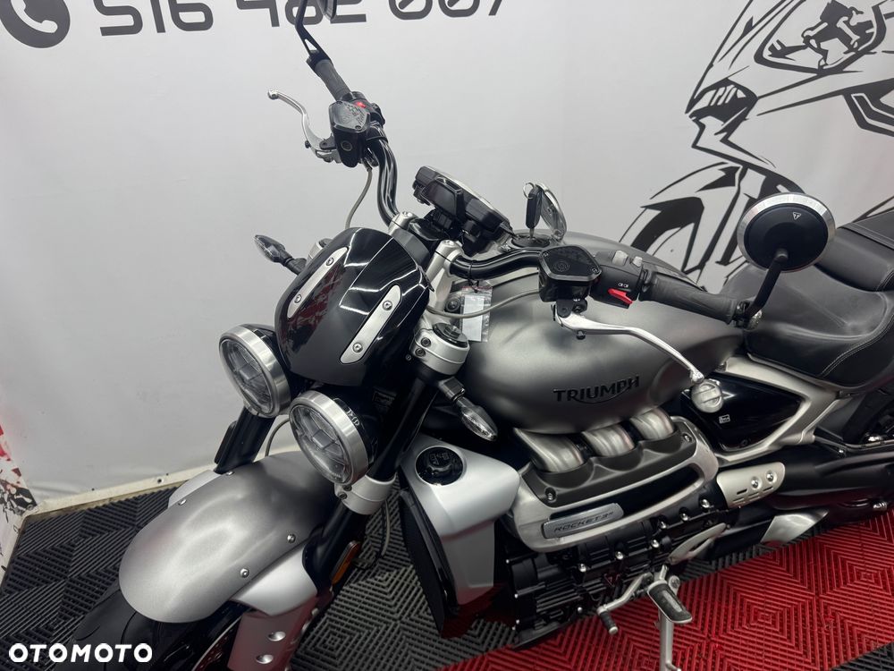 Triumph Rocket - 11