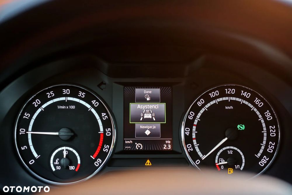 Skoda Octavia 2.0 TDI 4x4 RS Challenge DSG - 30