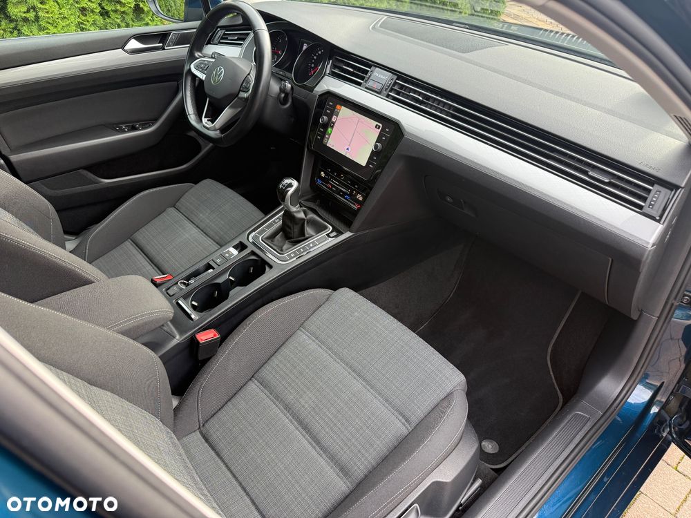 Volkswagen Passat 2.0 TDI EVO Business - 37