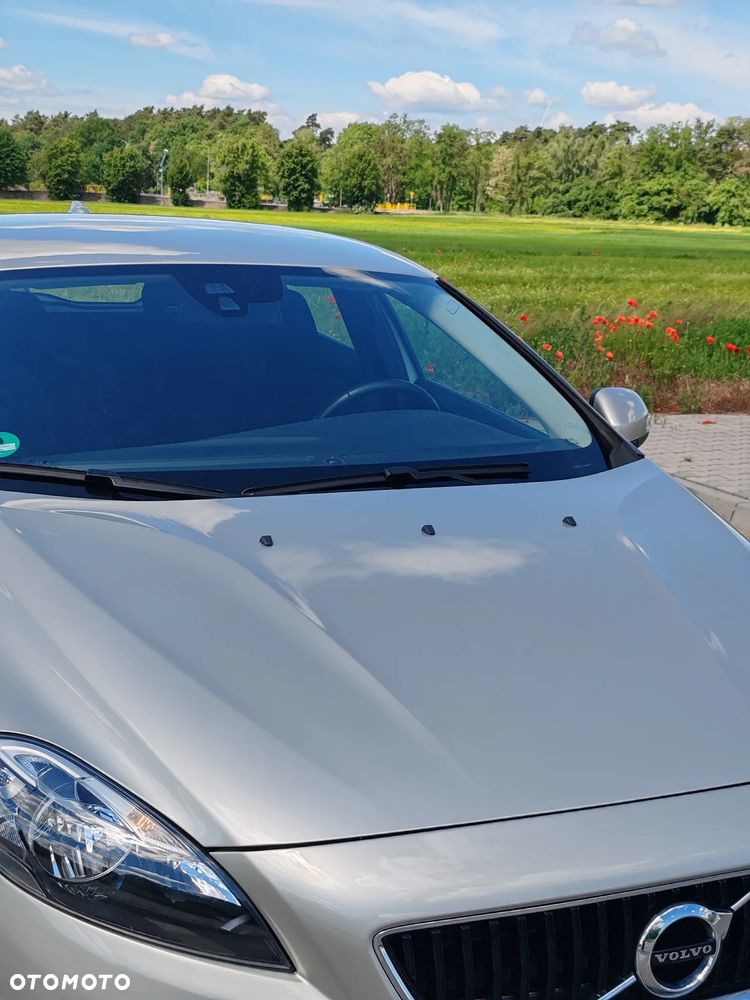 Volvo V40 T2 Kinetic - 8