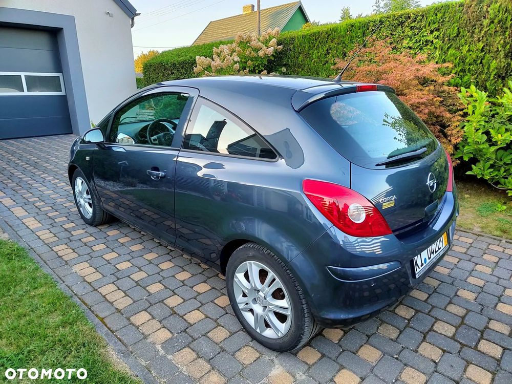 Opel Corsa 1.2 16V - 4