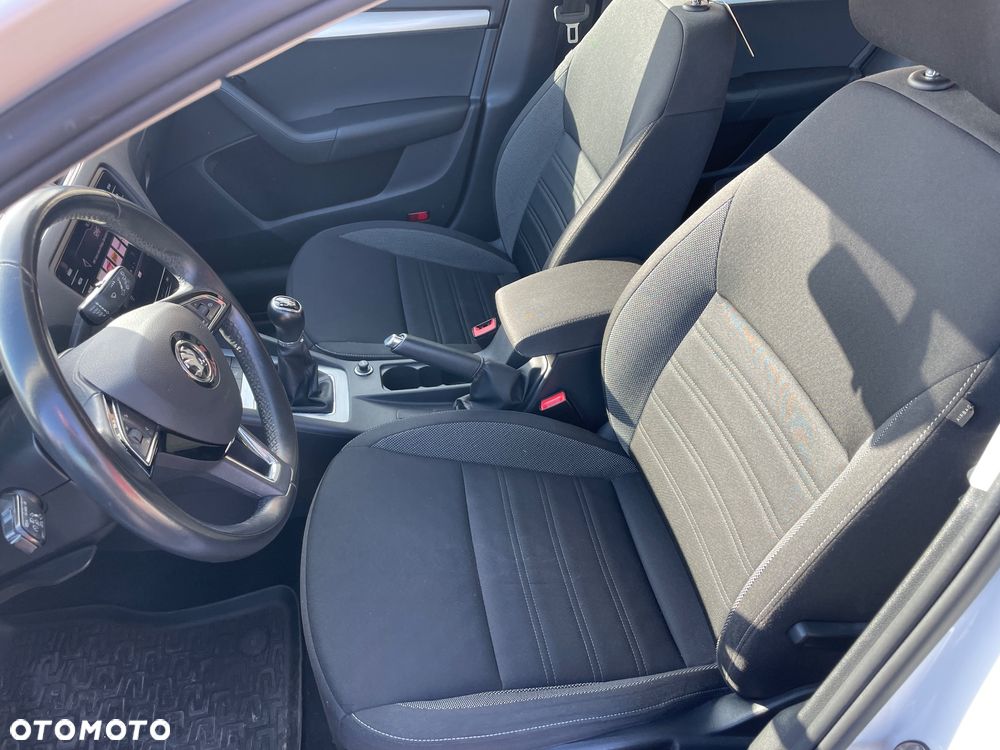 Skoda Octavia 1.5 TSI GPF ACT Ambition - 11