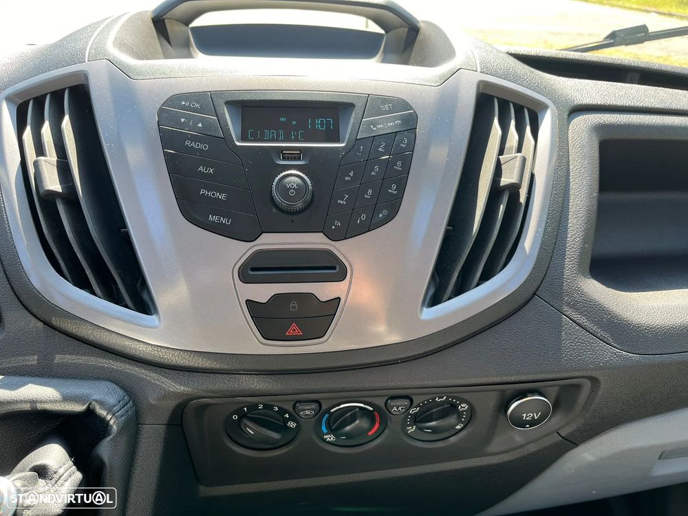 Ford Transit 2.0 Diesel | 3 Lug. | POUCOS KM's - 20