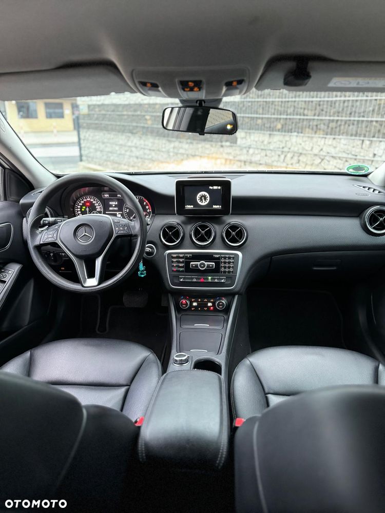 Mercedes-Benz Klasa A 180 d 7G-DCT - 10