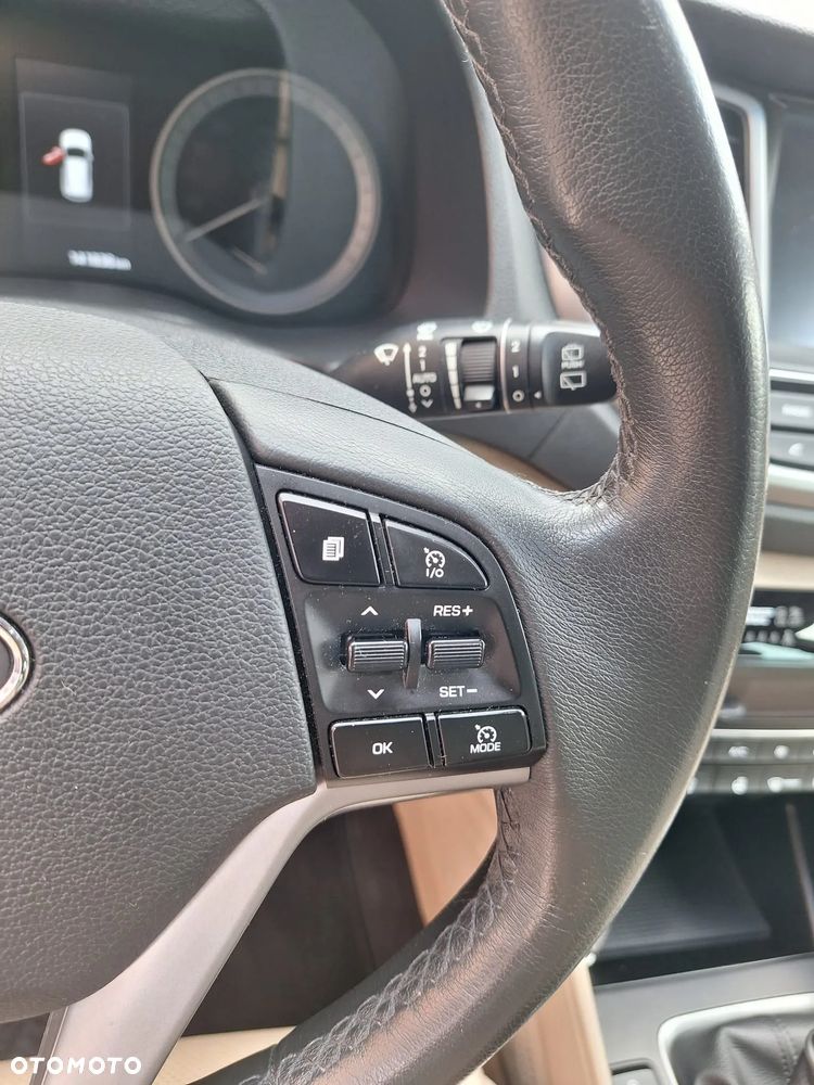 Hyundai Tucson 2.0 CRDI GO 4WD - 15