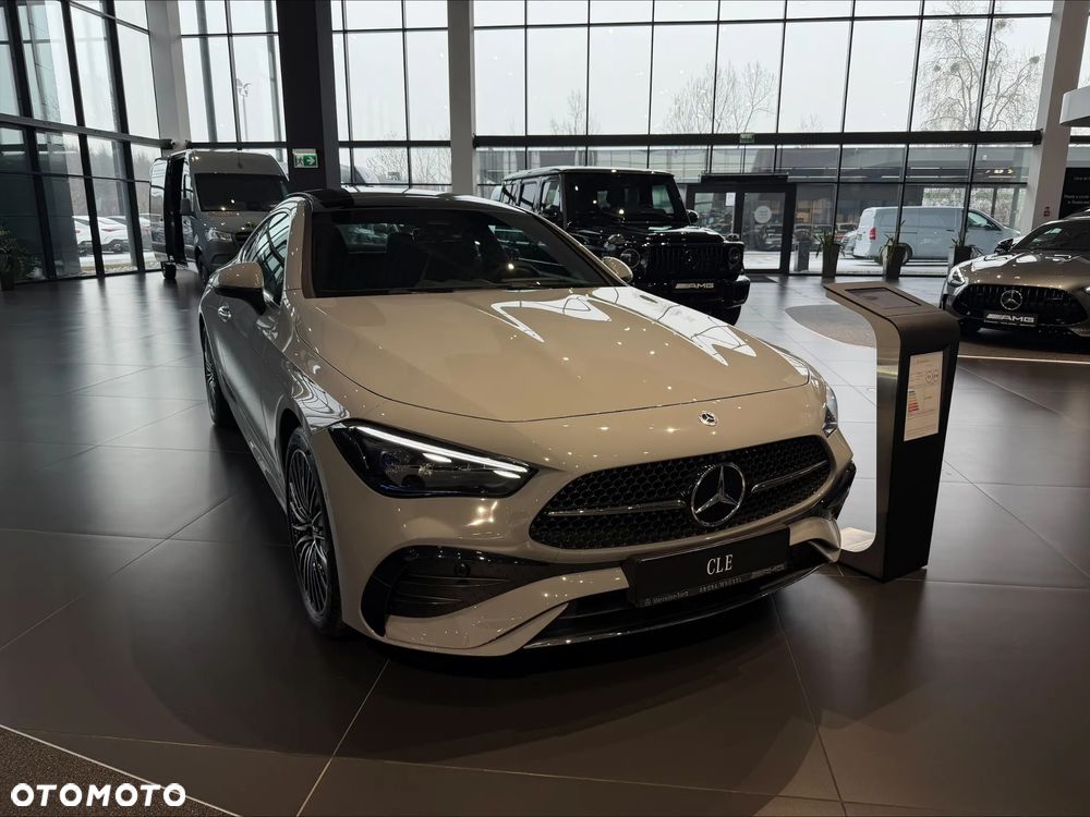 Mercedes-Benz CLE - 2