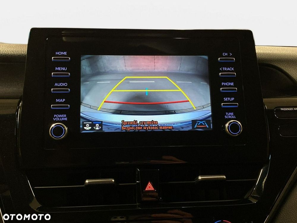 Toyota Camry - 27