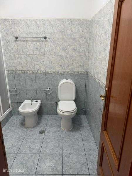 Apartamento T1 com cozinha equipada em Chão de Couce - Grande imagem: 5/8