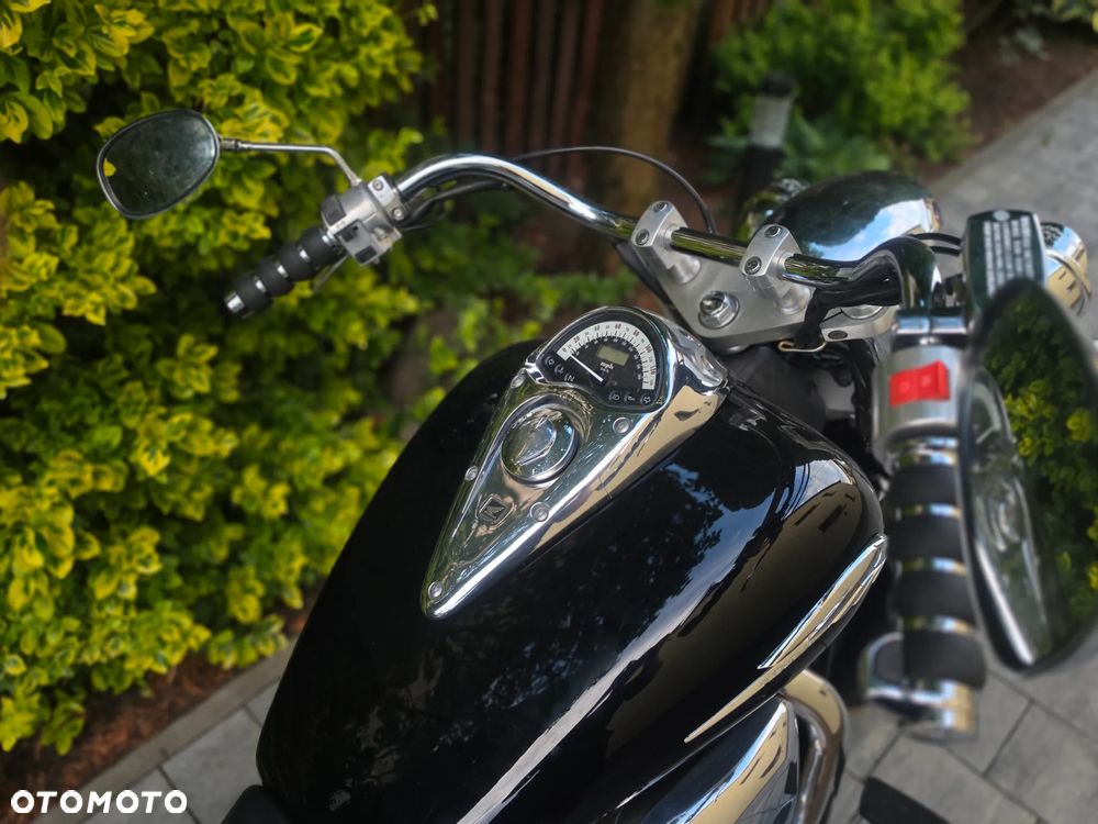 Honda VTX - 8