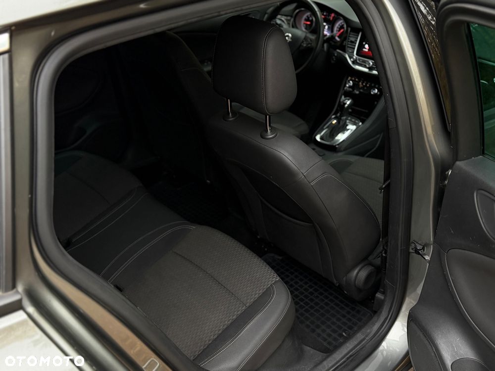 Opel Astra - 10