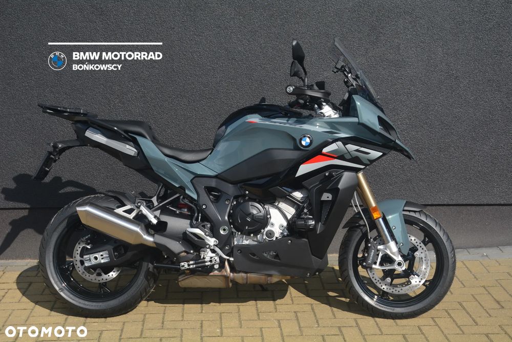 BMW XR - 1