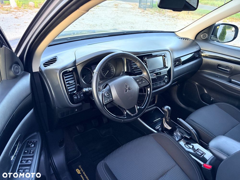 Mitsubishi Outlander 2.0 2WD Active - 8