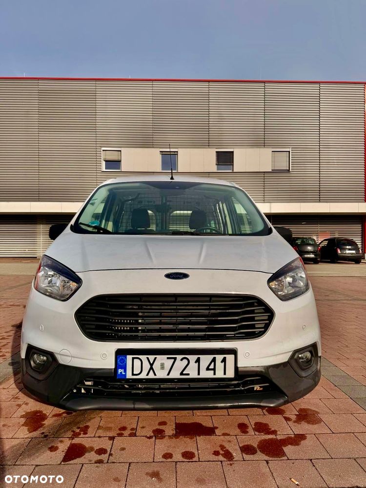 Ford Transit Courier - 3