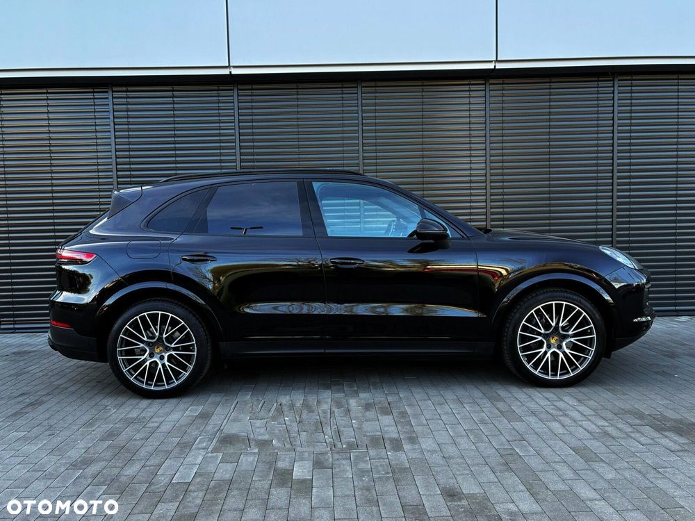 Porsche Cayenne - 7
