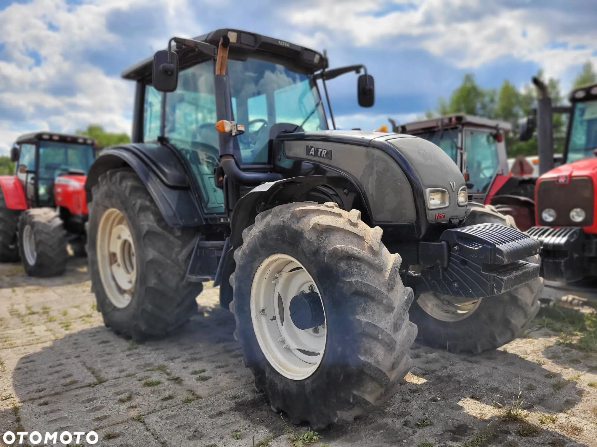 Valtra N121 - 3