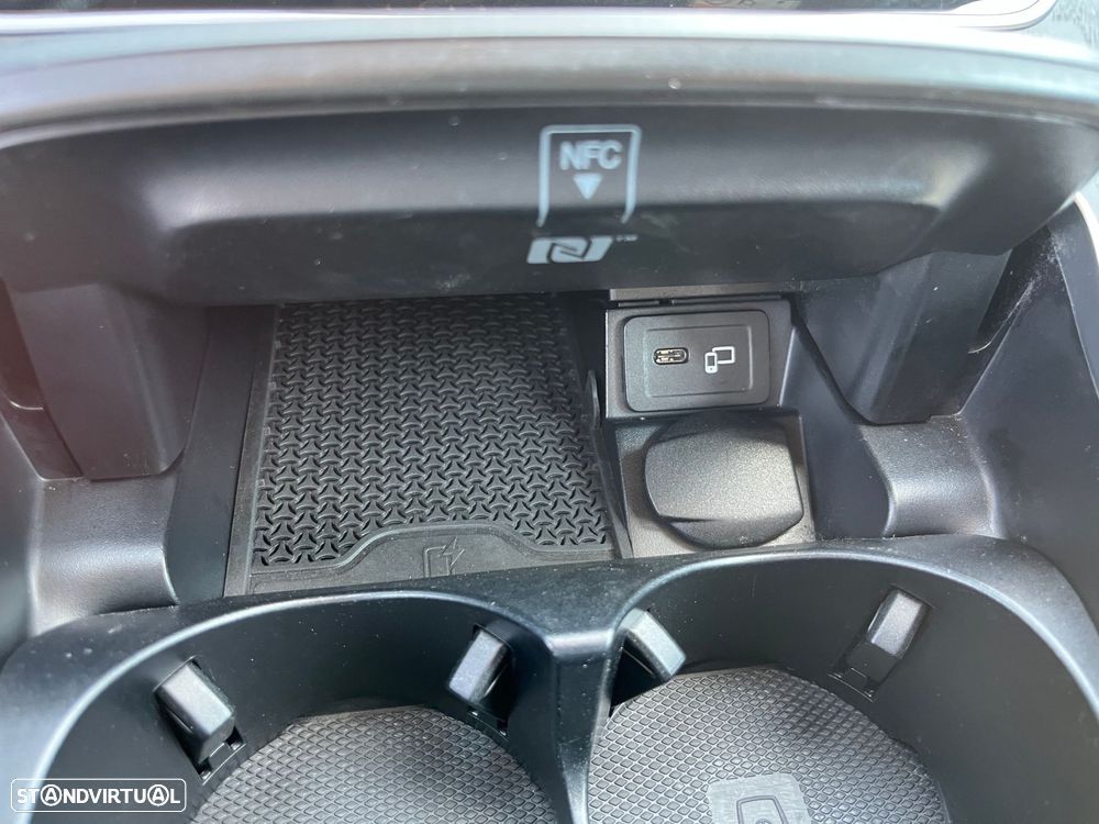 Mercedes-Benz E 300 de 9G-TRONIC AMG Line - 31