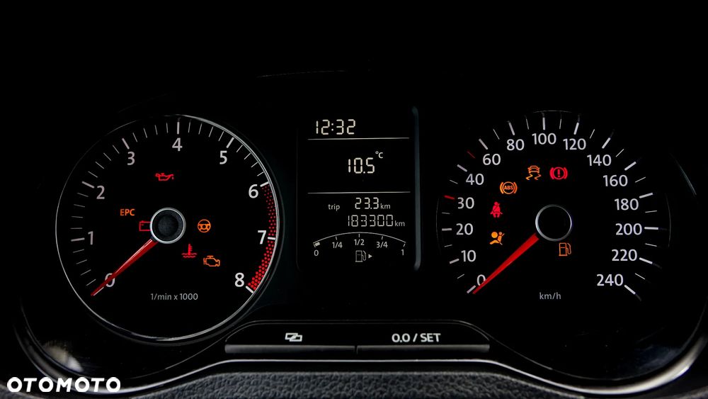 Volkswagen Polo - 15