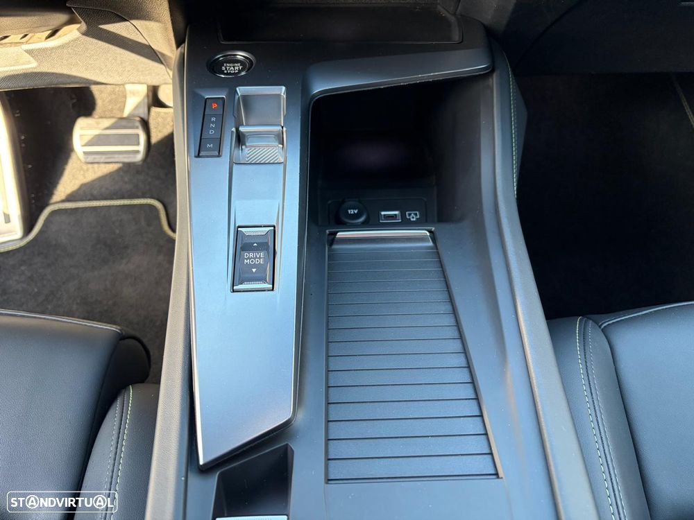 Peugeot 308 1.2 PureTech GT EAT8 - 47