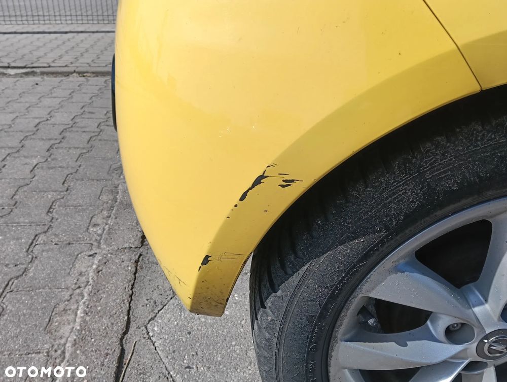 Opel Adam 1.2 Black Link - 21
