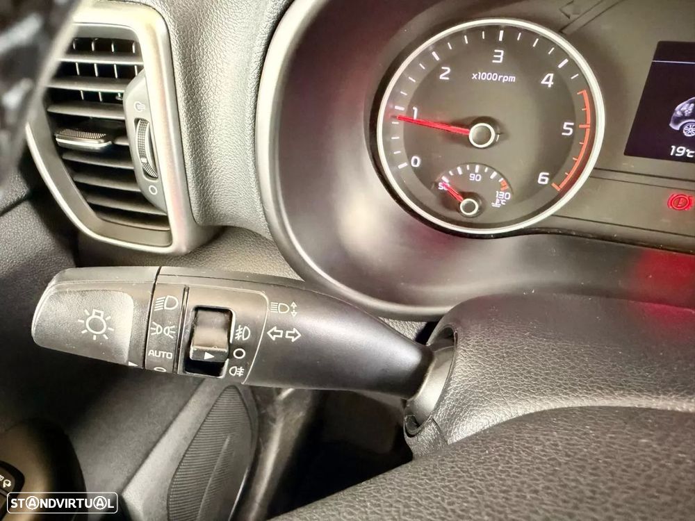 Kia Sportage 1.6 CRDi ISG SX - 18