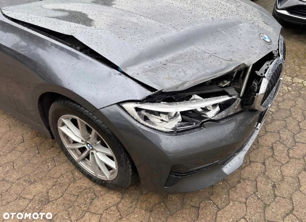 BMW Seria 3 - 10