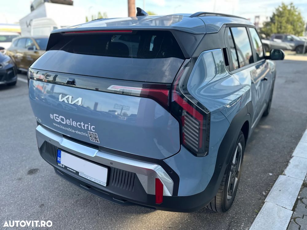 Kia EV3 58.3 kWh 4x2 AT Earth 2 - 4