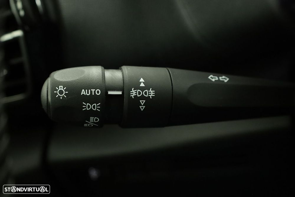 Citroën C4 1.2 PureTech Plus EAT8 - 17