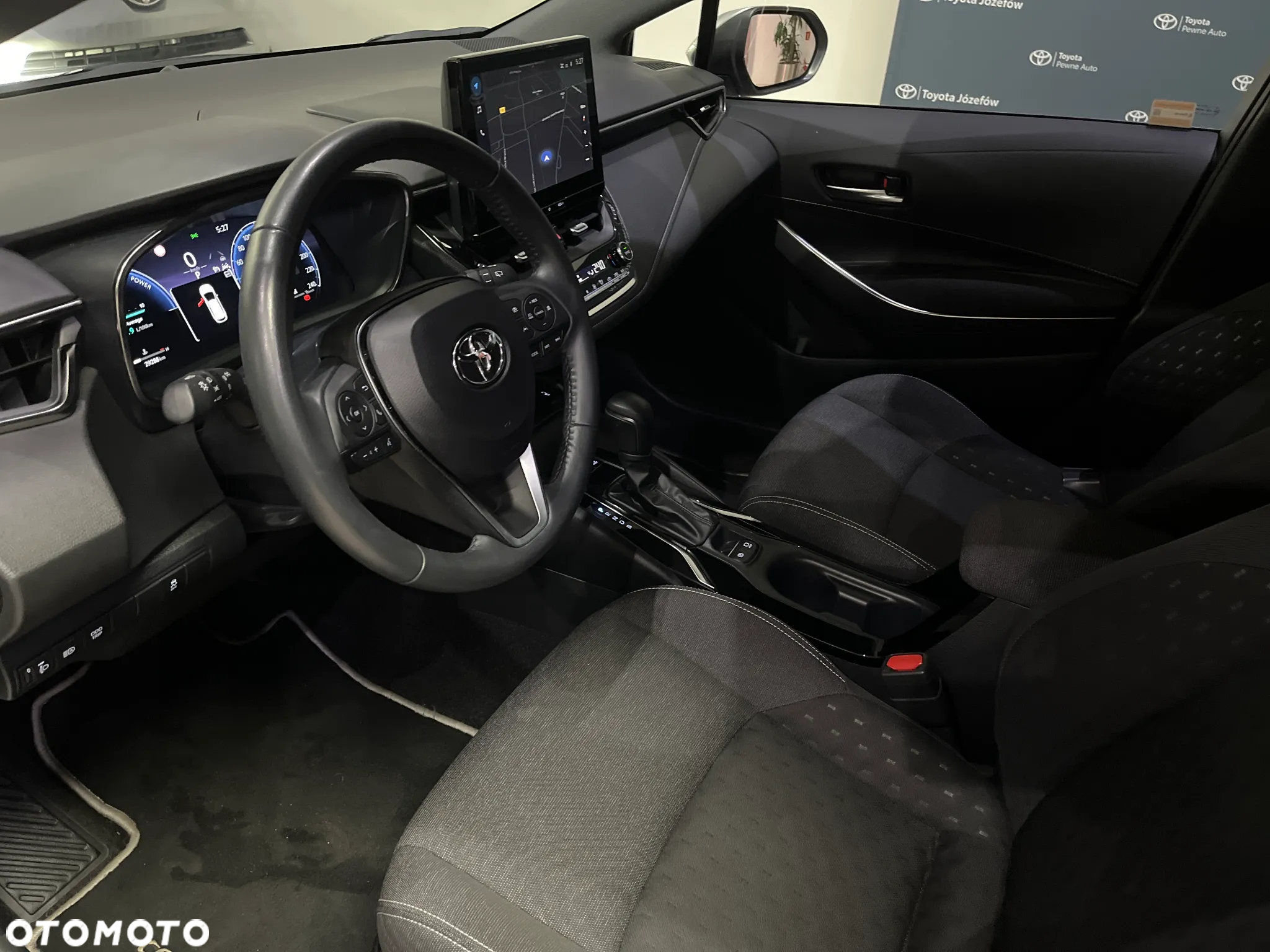 Toyota Corolla - 5