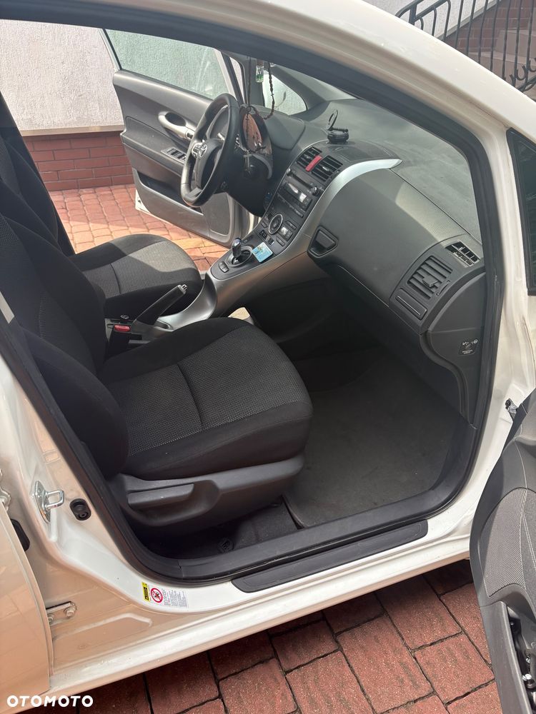 Toyota Auris - 20