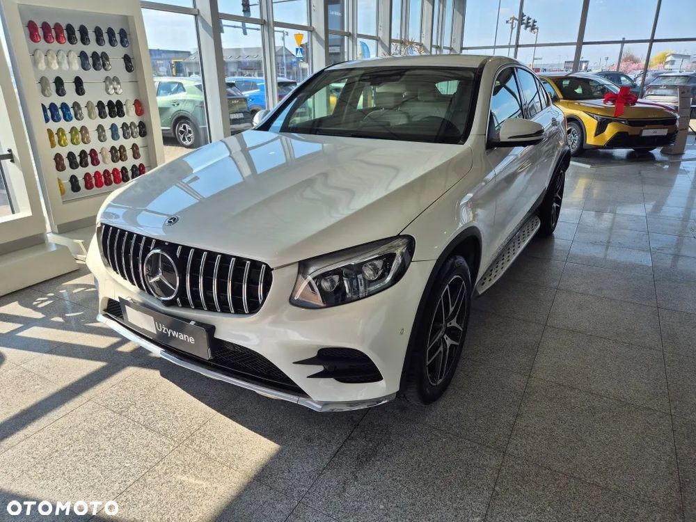 Mercedes-Benz GLC - 22