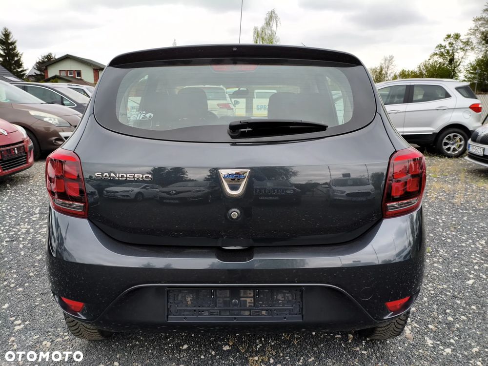 Dacia Sandero - 10