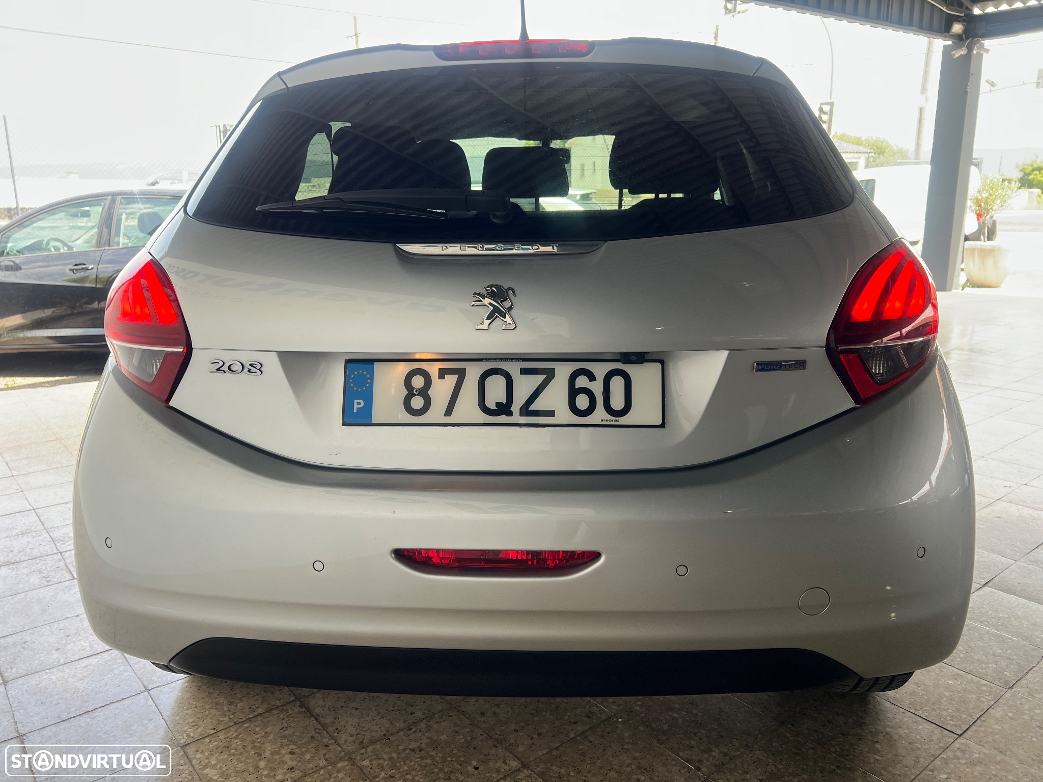 Peugeot 208 1.2 PureTech Allure - 3